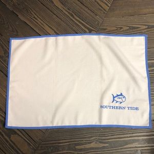 Southern Tide golf towel